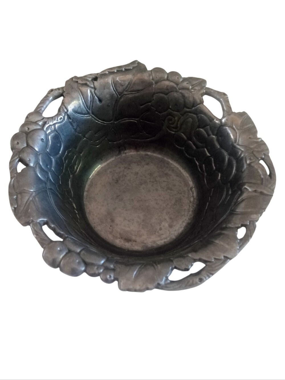 VTG Arthur Court Aluminum Grapevine Nut/Candy Bowl from 2004